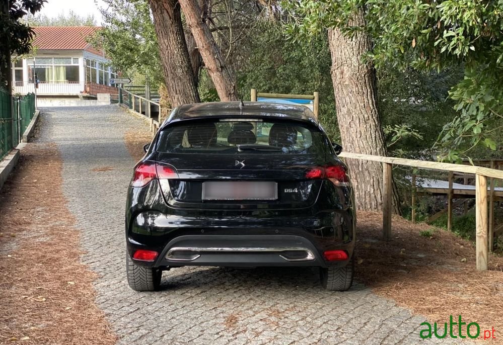 2018' DS Automobiles Ds4 photo #6