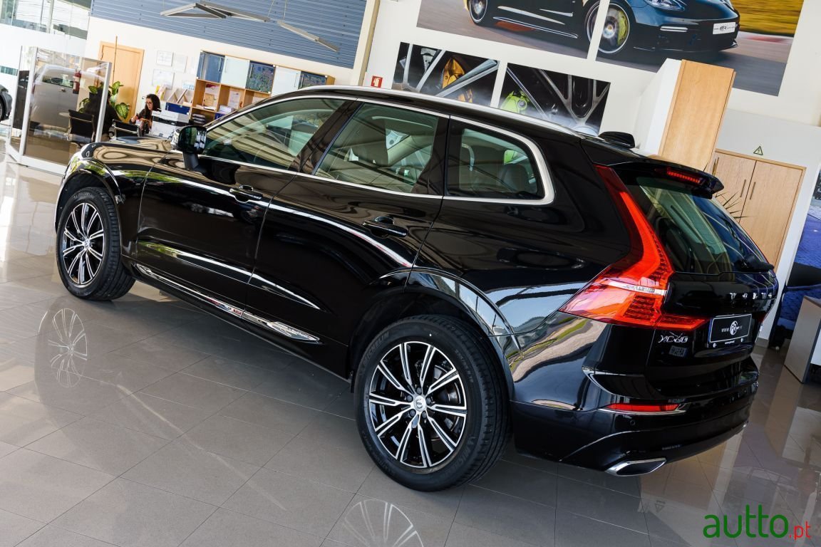2019' Volvo Xc-60 photo #5