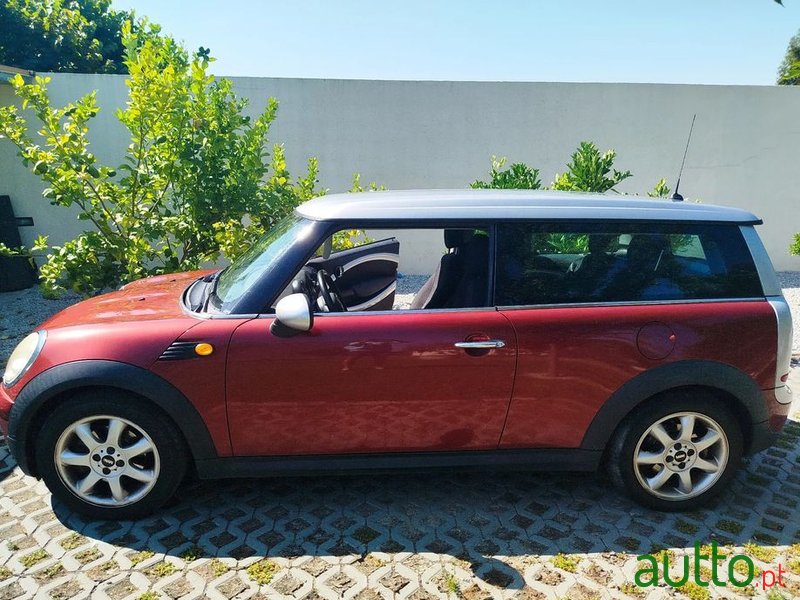 2008' MINI Clubman Cooper photo #2