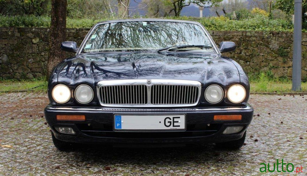 1996' Jaguar XJ6 X300 photo #1