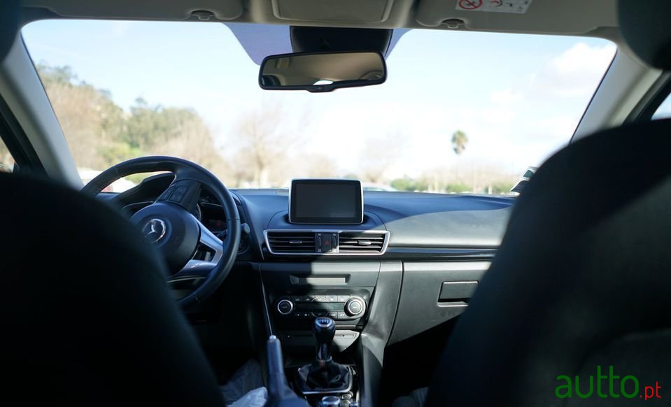 2016' Mazda 3 photo #2