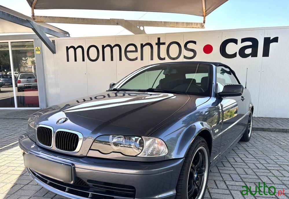 2004' BMW Série 3 Ci Cabrio photo #1