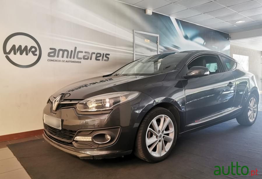 2014' Renault Mégane Coupe photo #1