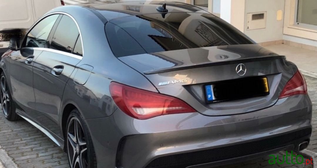 2013' Mercedes-Benz Cla-200 photo #5