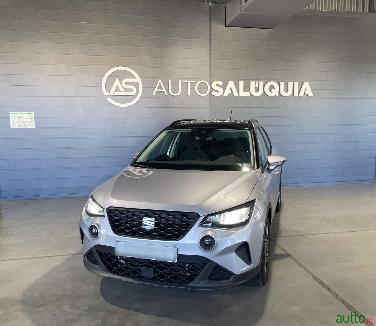 2022' SEAT Arona photo #1