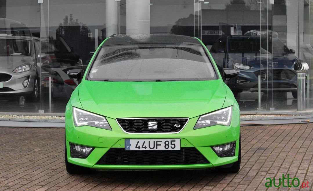 2015' SEAT Leon photo #3