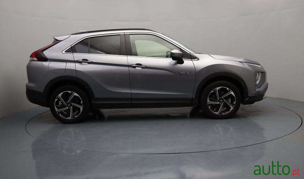 2022' Mitsubishi Eclipse Cross 2.4 Phev Emotion photo #3