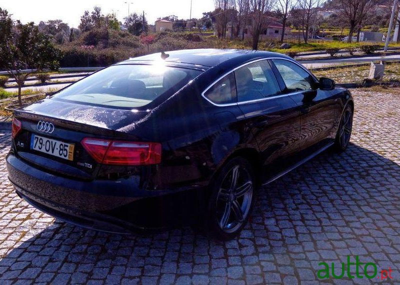 2011' Audi A5 Sportback photo #1