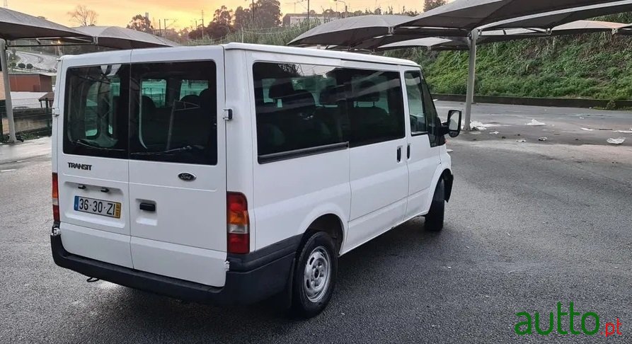 2006' Ford Transit Ford Transit 2.0 TDCI 9 Lugare photo #4