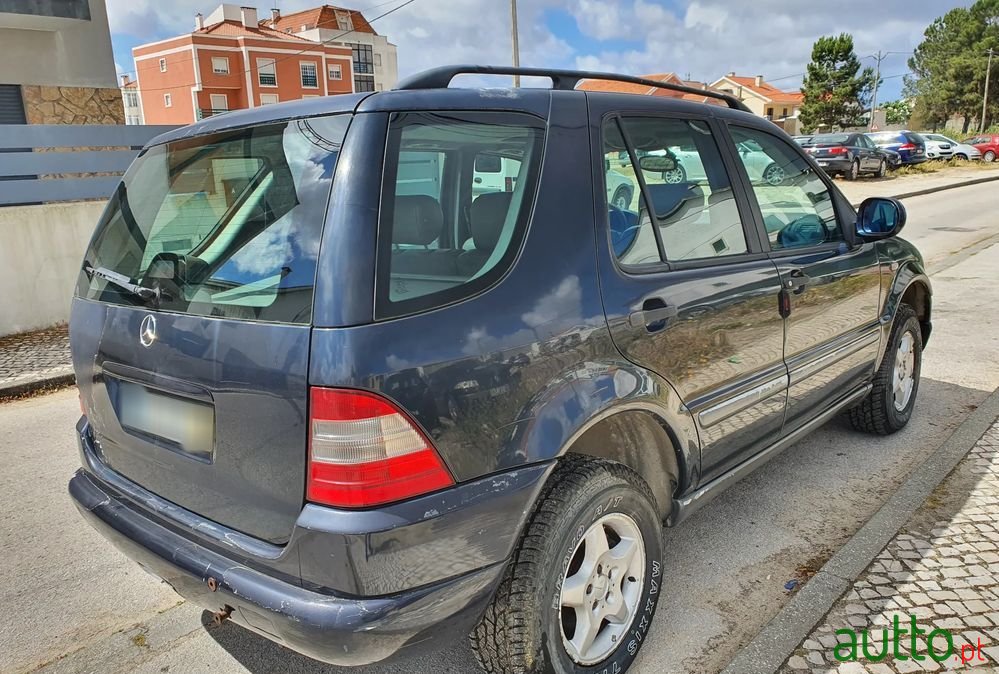 1998' Mercedes-Benz Classe M Standard photo #6