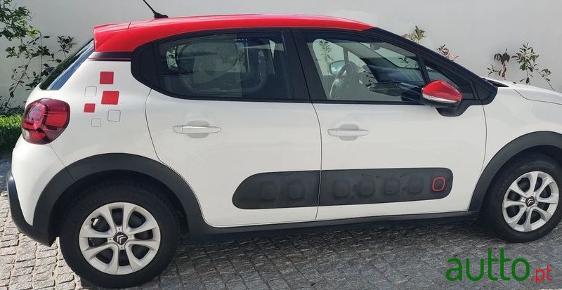 2019' Citroen C3 1.2 Puretech Feel photo #4