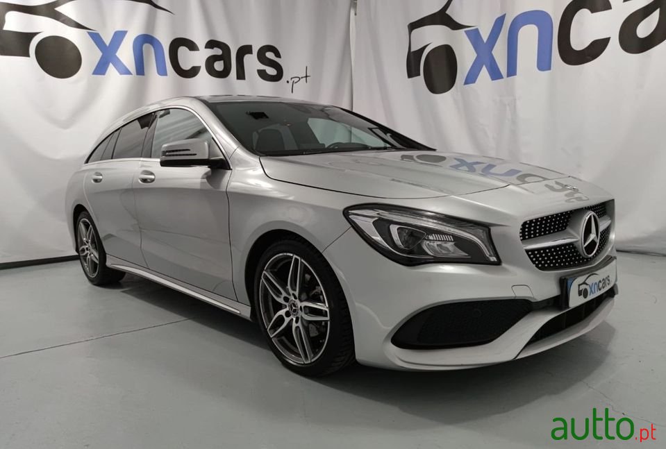 2017' Mercedes-Benz Cla-200 photo #2