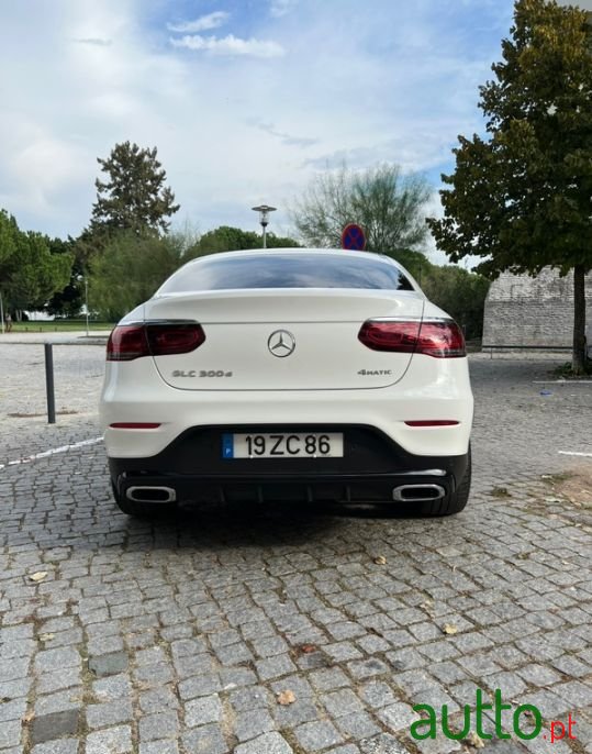 2019' Mercedes-Benz GLC 300 photo #3