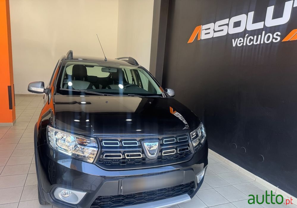 2020' Dacia Sandero 0.9 Tce Stepway photo #1
