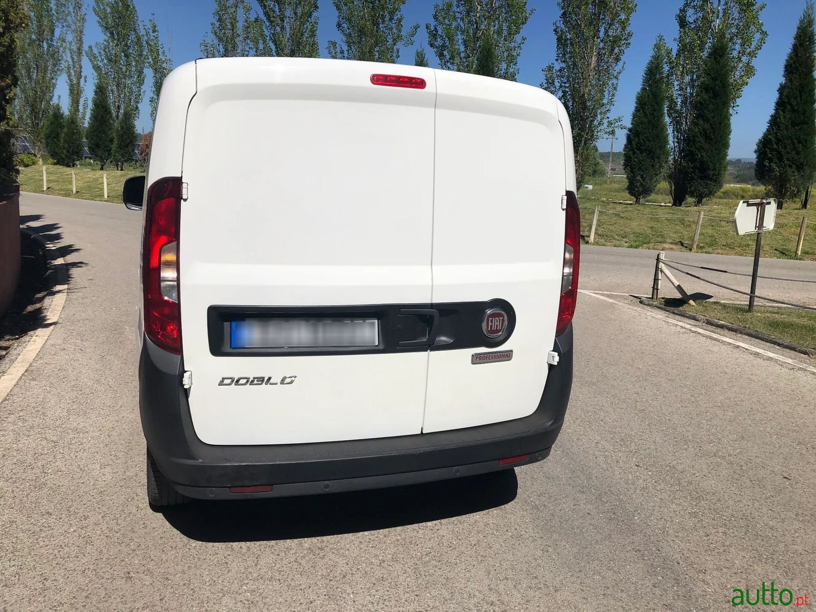 2018' Fiat Doblo photo #3