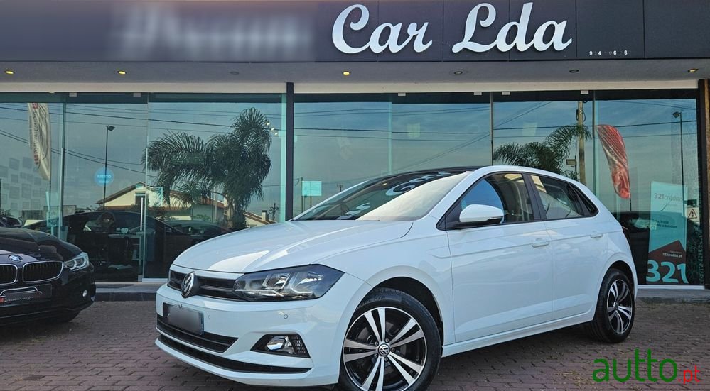 2019' Volkswagen Polo photo #1