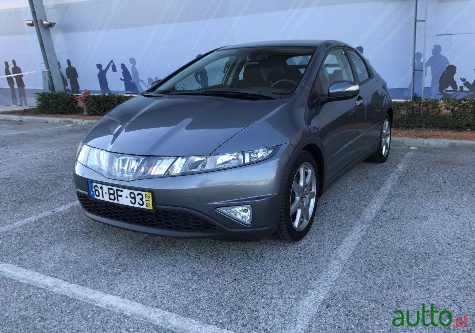 2006' Honda Civic 1.8 Sport photo #2