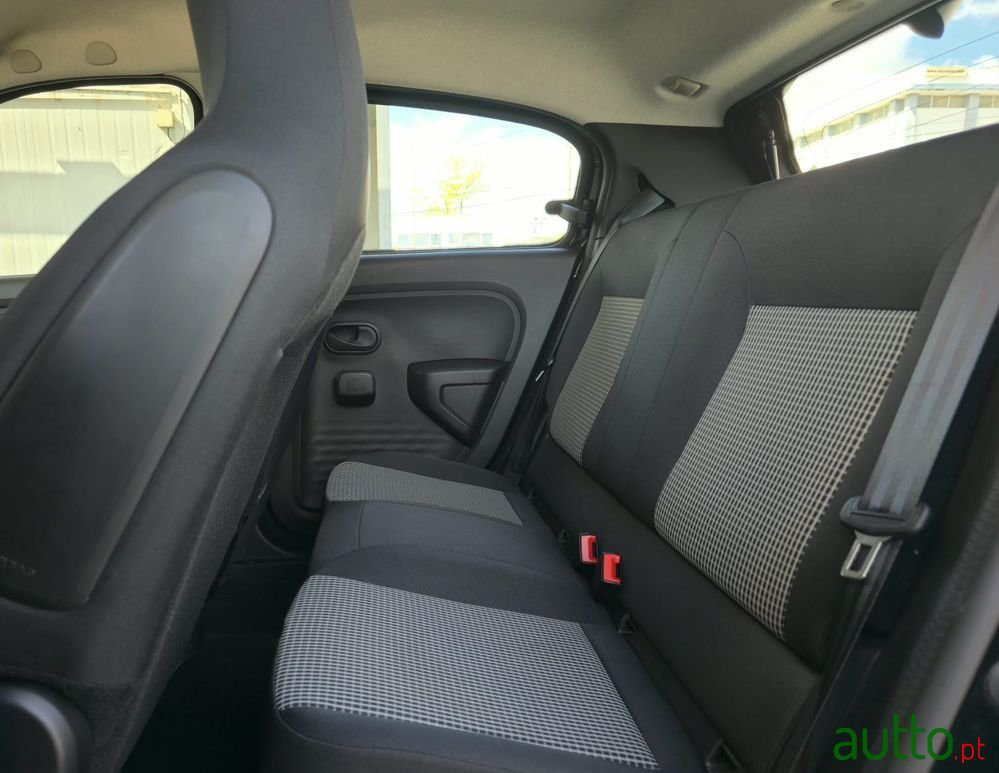 2020' Renault Twingo Sce 65 Life photo #4