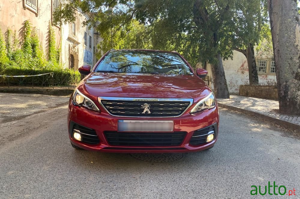 2020' Peugeot 308 Sw photo #3