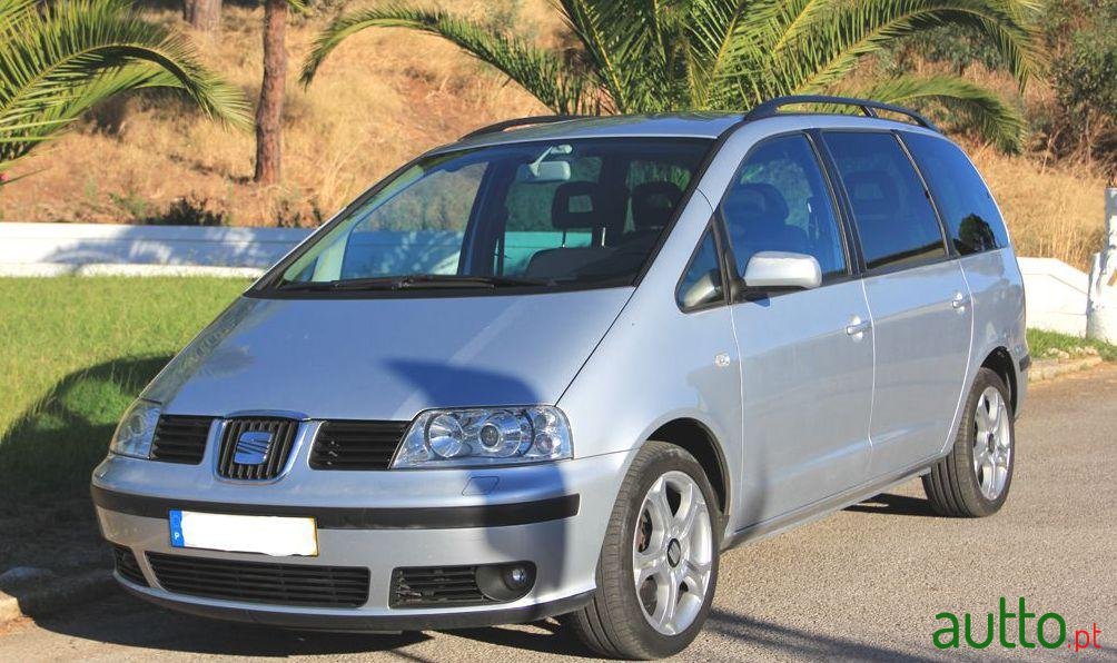 2005' SEAT Alhambra photo #2