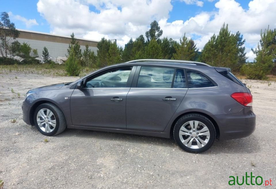 2013' Chevrolet Cruze Sw photo #4