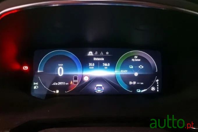 2022' Renault Captur photo #5