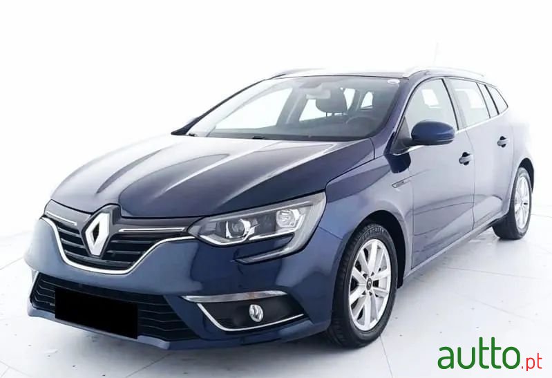 2018' Renault Megane Sport Tourer photo #3