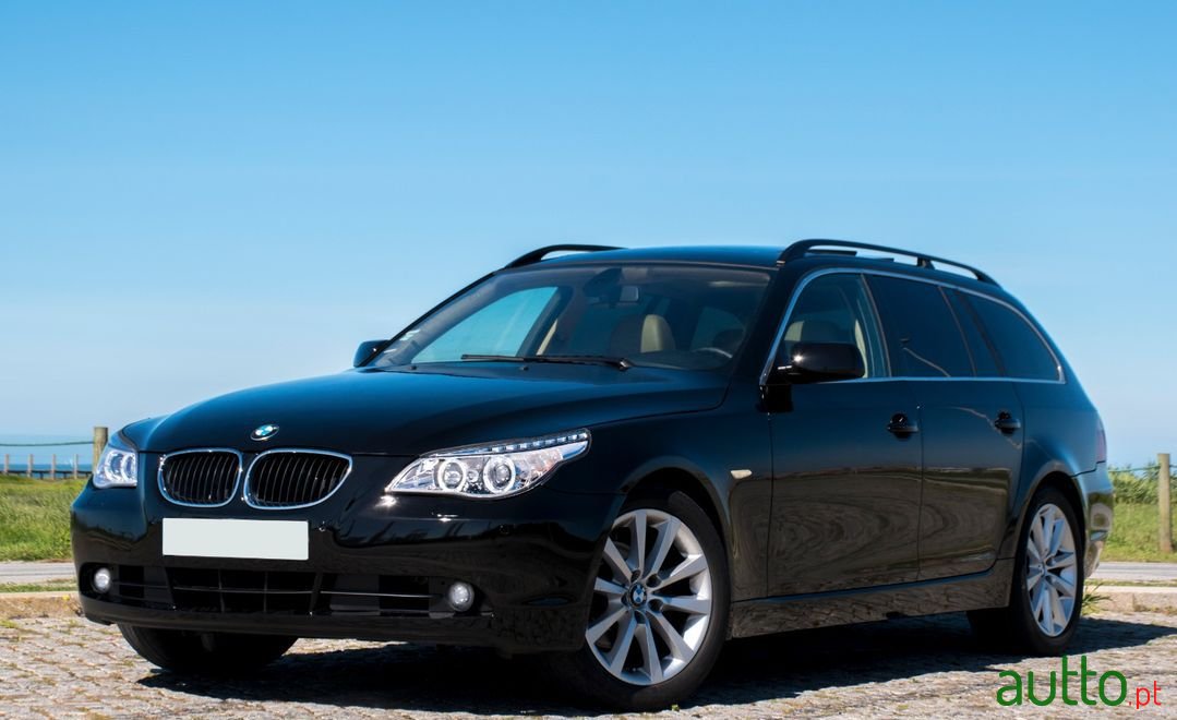 2008' BMW 520 photo #3