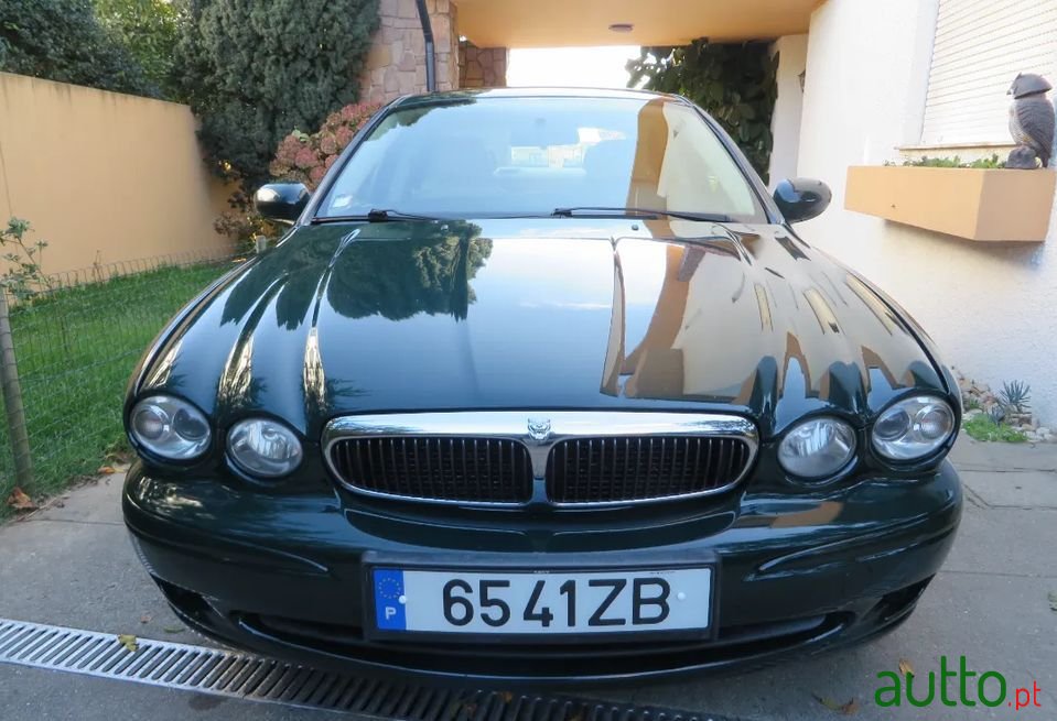 2004' Jaguar X-Type photo #2