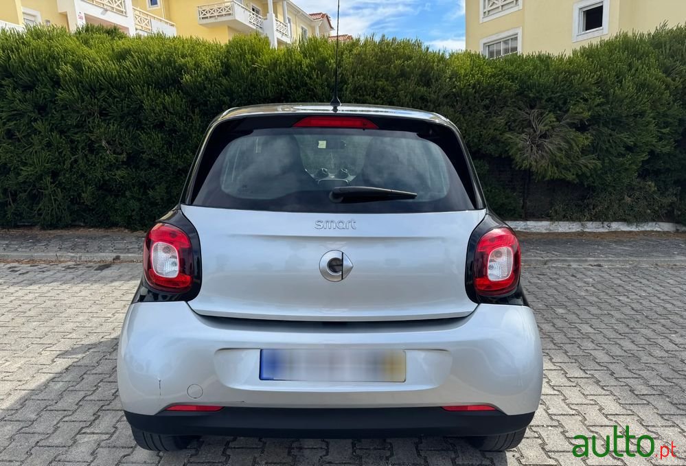 2017' Smart Forfour photo #6