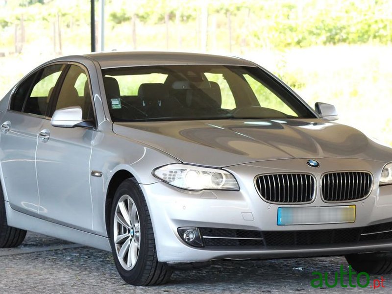 2013' BMW Série 5 D Line Luxury photo #4