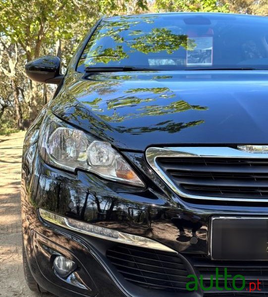 2015' Peugeot 308 Sw photo #5