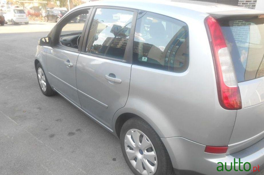 2005' Ford C-MAX Ghia photo #2