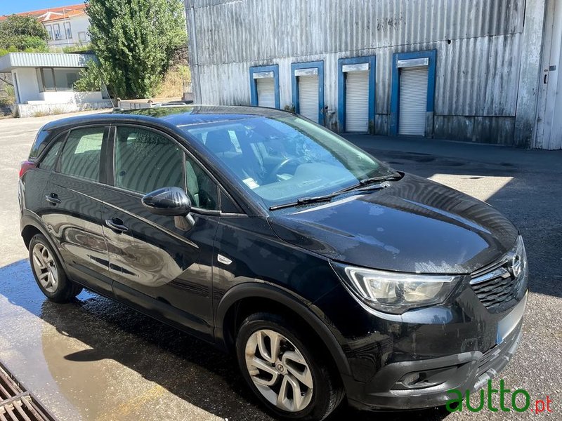 2018' Opel Crossland X 1.6 Cdti Edition photo #1