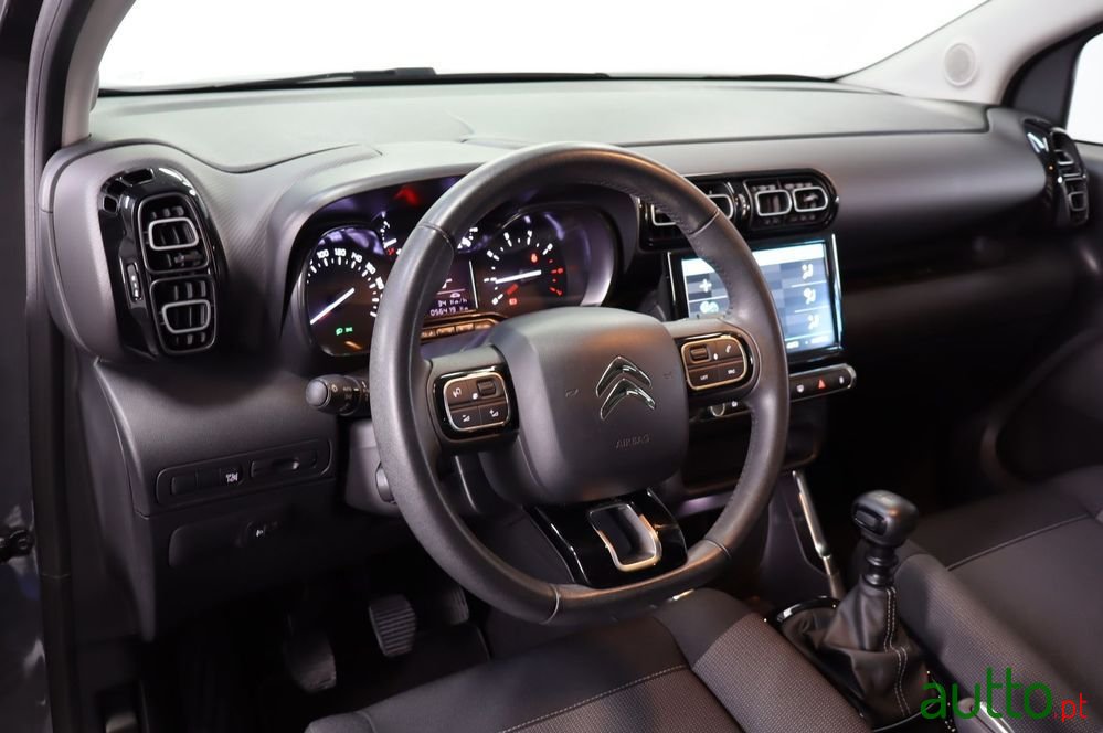 2023' Citroen C3 Aircross photo #6