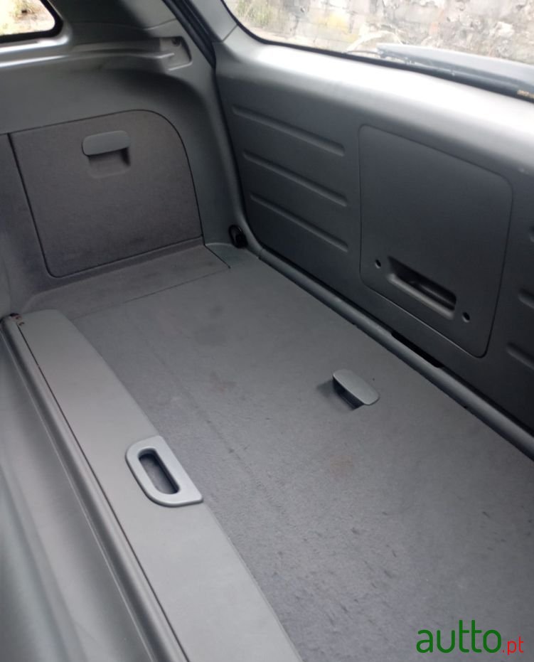 2006' Chevrolet Nubira Sw photo #3