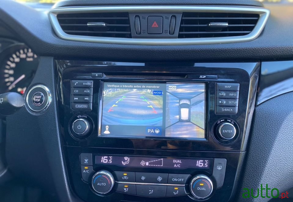 2014' Nissan Qashqai 1.6-Dci photo #5