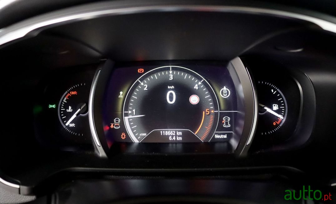 2018' Renault Talisman Sport Tourer photo #5