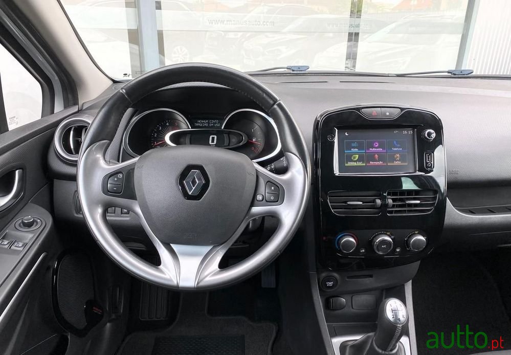 2016' Renault Clio 1.5 Dci Limited photo #4