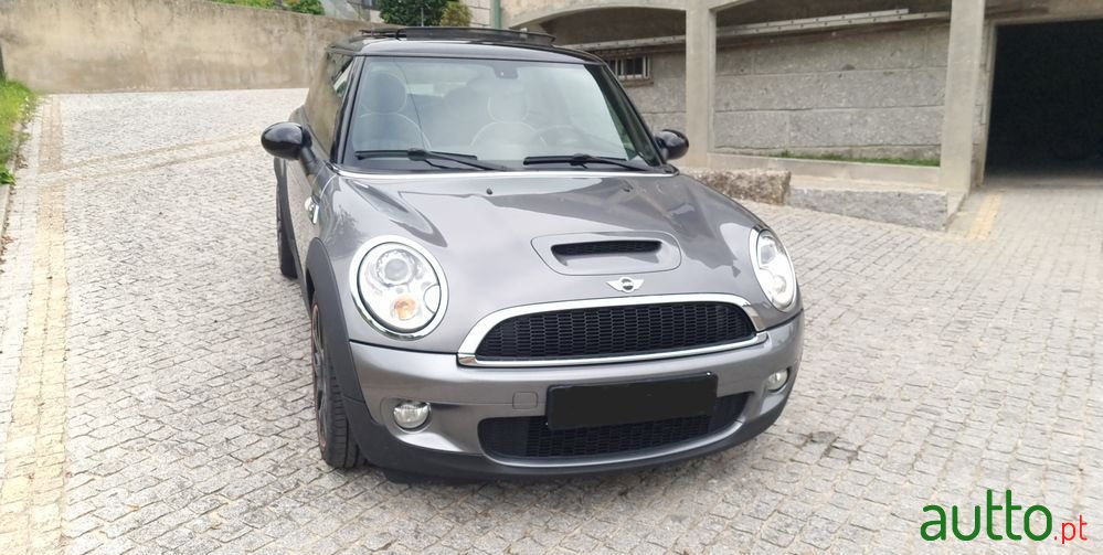 2009' MINI Cooper S photo #5