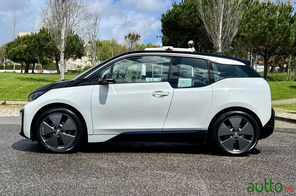 2020' BMW Série I 120Ah photo #1