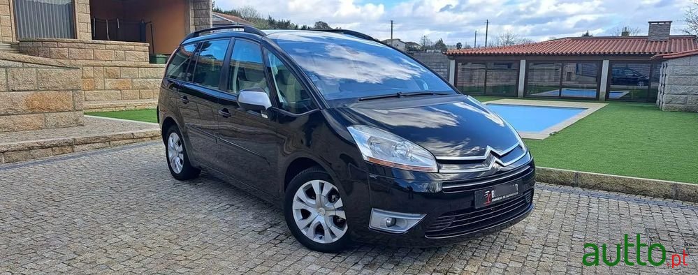 2007' Citroen C4 Grand Picasso photo #1