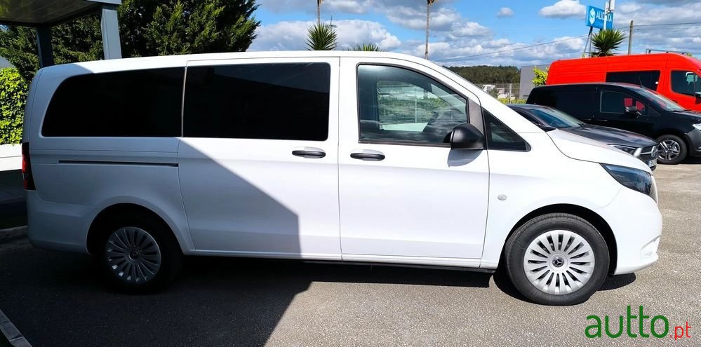 2022' Mercedes-Benz Vito Tourer photo #3