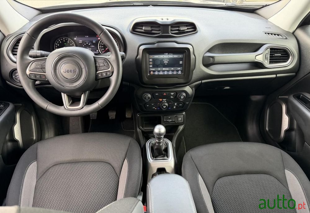 2022' Jeep Renegade 1.0 T Limited photo #4