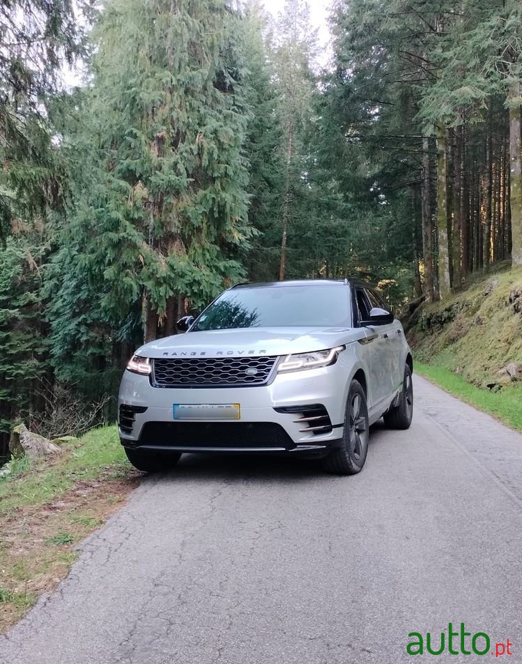 2018' Land Rover Range Rover Velar photo #2