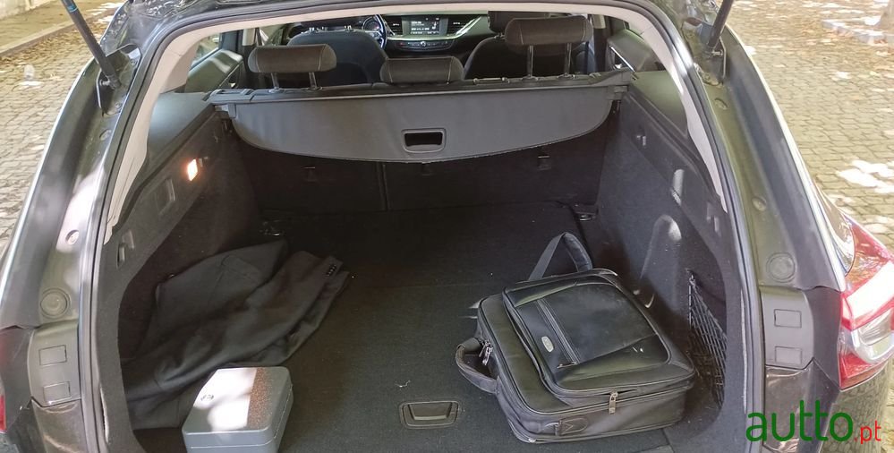 2019' Opel Insignia Sports Tourer photo #6