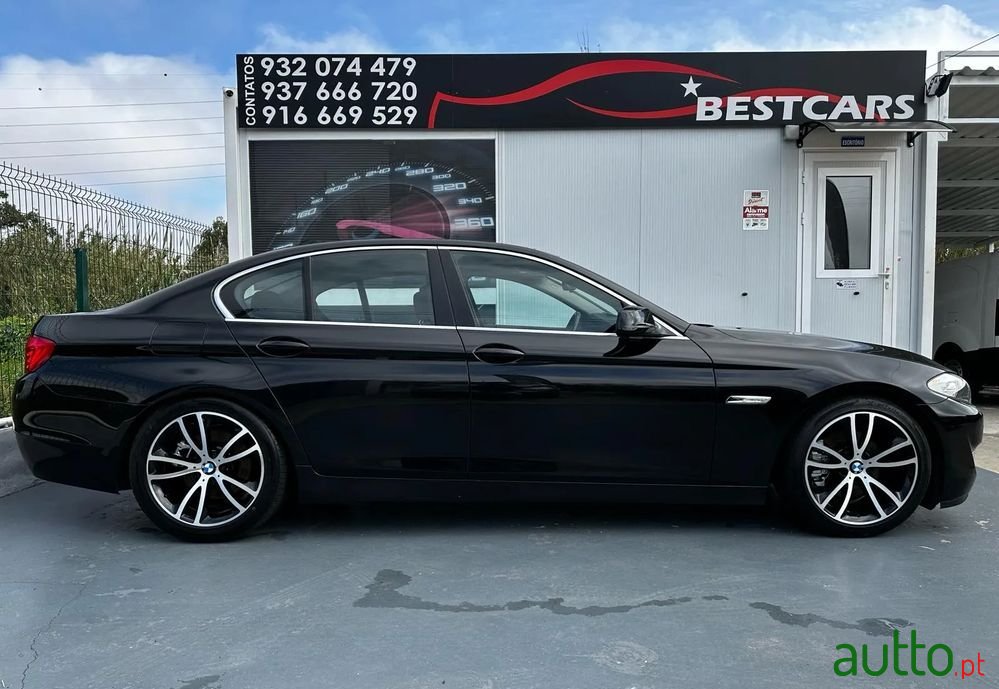 2012' BMW 520 D photo #3