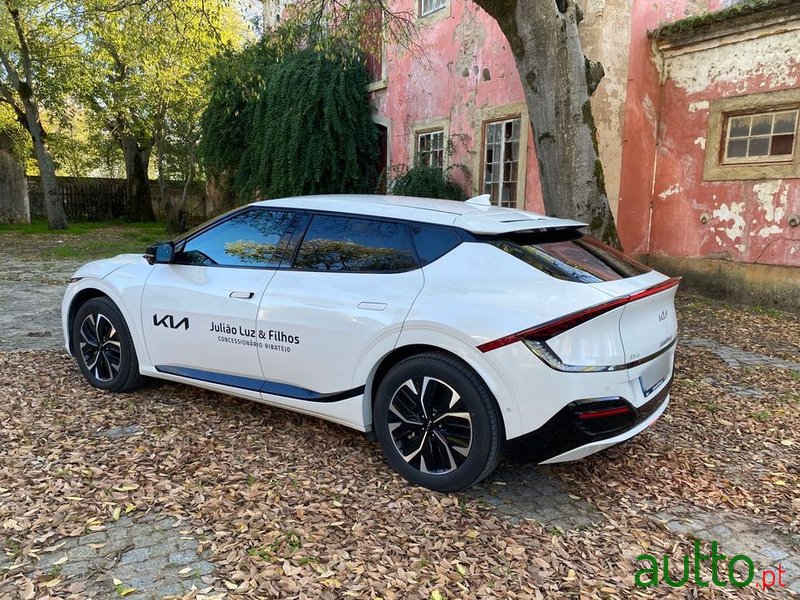 2024' Kia EV6 77.4 Kwh Gt-Line photo #6