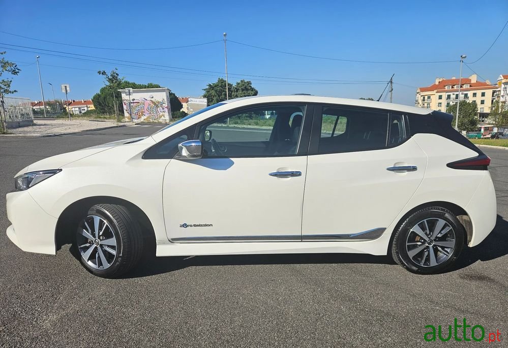 2018' Nissan Leaf 40 Kwh Acenta photo #2