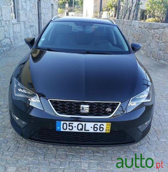 2015' SEAT Leon St photo #3